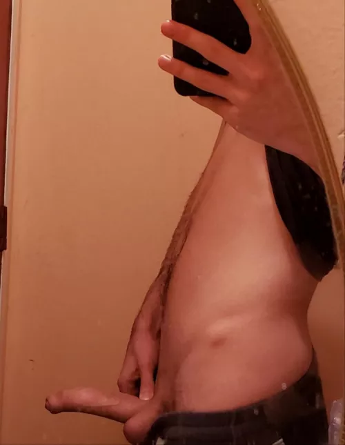 can you deepthroat it? [m]