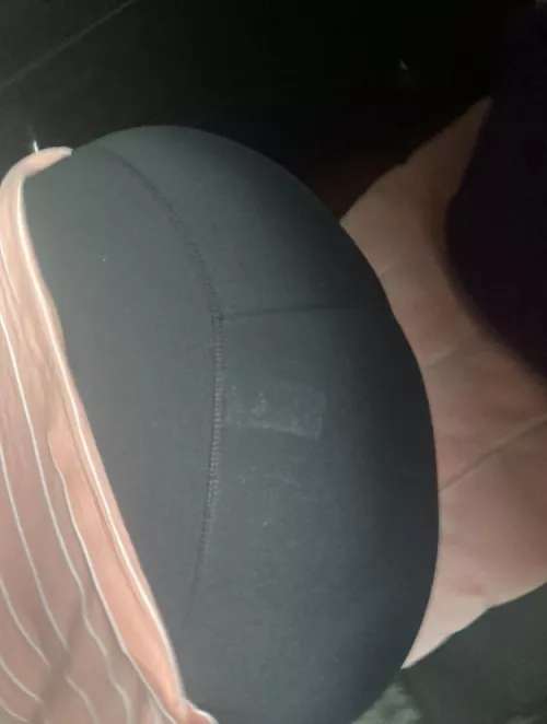 Can you even blame me for wanting to pin her down, rip her leggings, and start pounding away at her when I have a fucking fat ass mom like this?