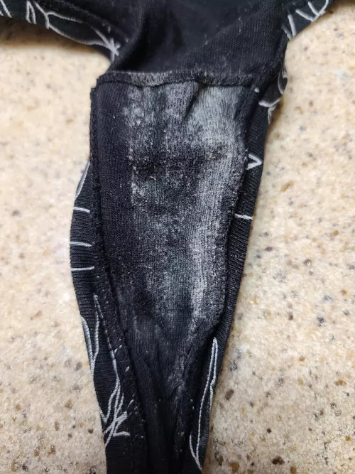 Can you imagine the smell and taste of these panties 😍