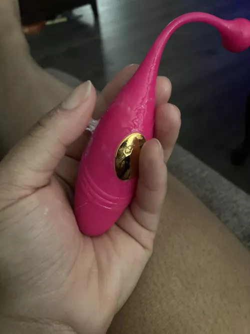 Can you tell how happy I was to find this toy again 😂