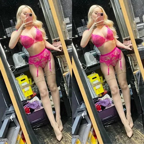 Can’t beat a sexy underwear set and stockings..