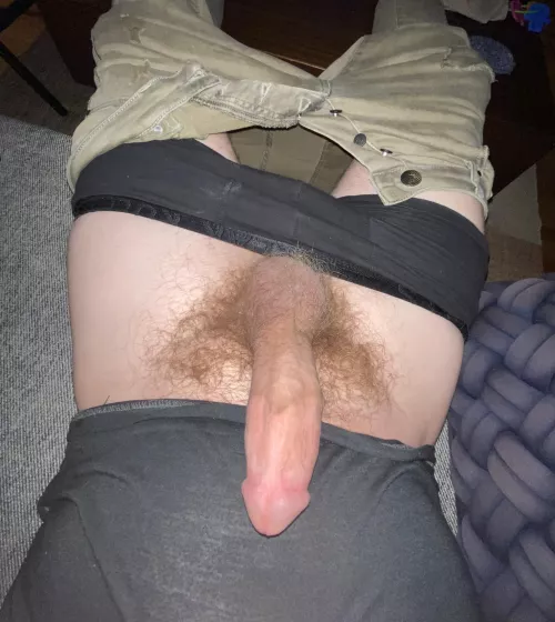 can’t stop snapping pics of my furry cock and nuts