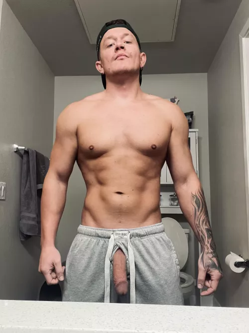 Can’t wait to finish my sleeve what did you notice first though?😏