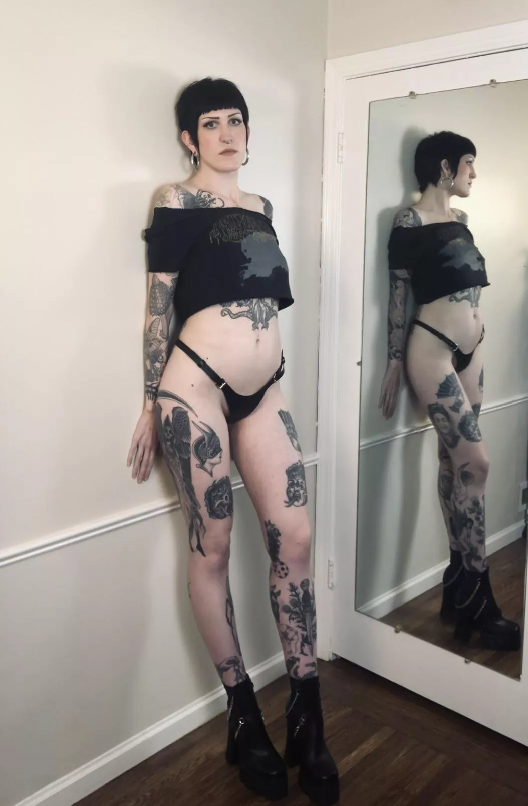 Can’t wait to get my stomach tattooed 🤩