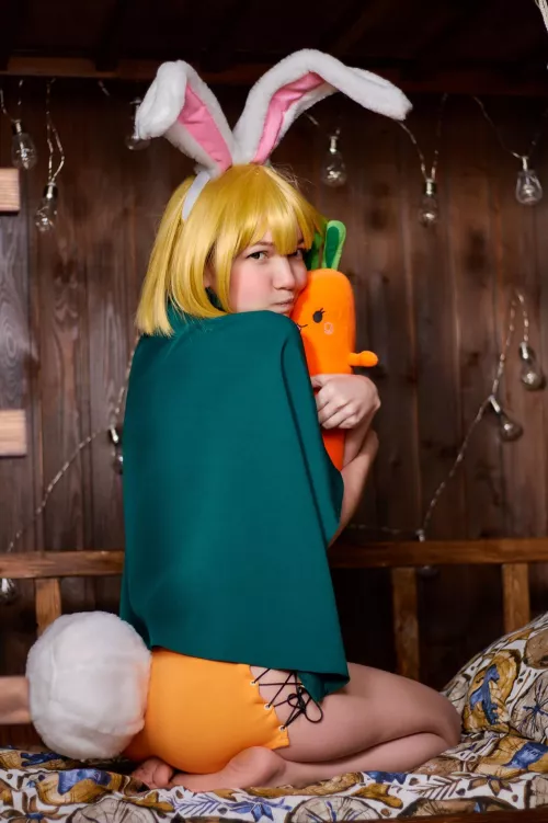 Carrot cosplay by Murrning_Glow