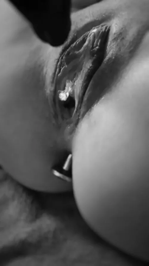 Caught in right moment. 💦