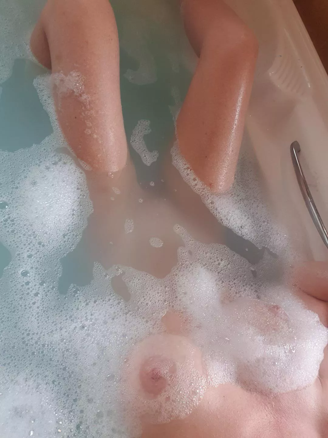 Caution: slippery when wet 💦