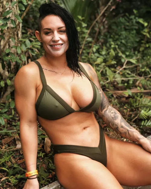 Celeste Bonin (Kaitlyn)