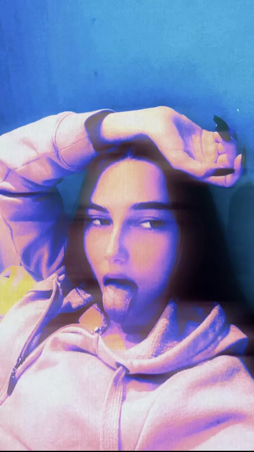 Check my OF profile🥵 FREE subscription🔥 Link down below👇🏼