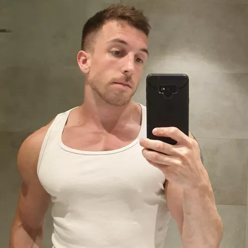 Chest day completed β