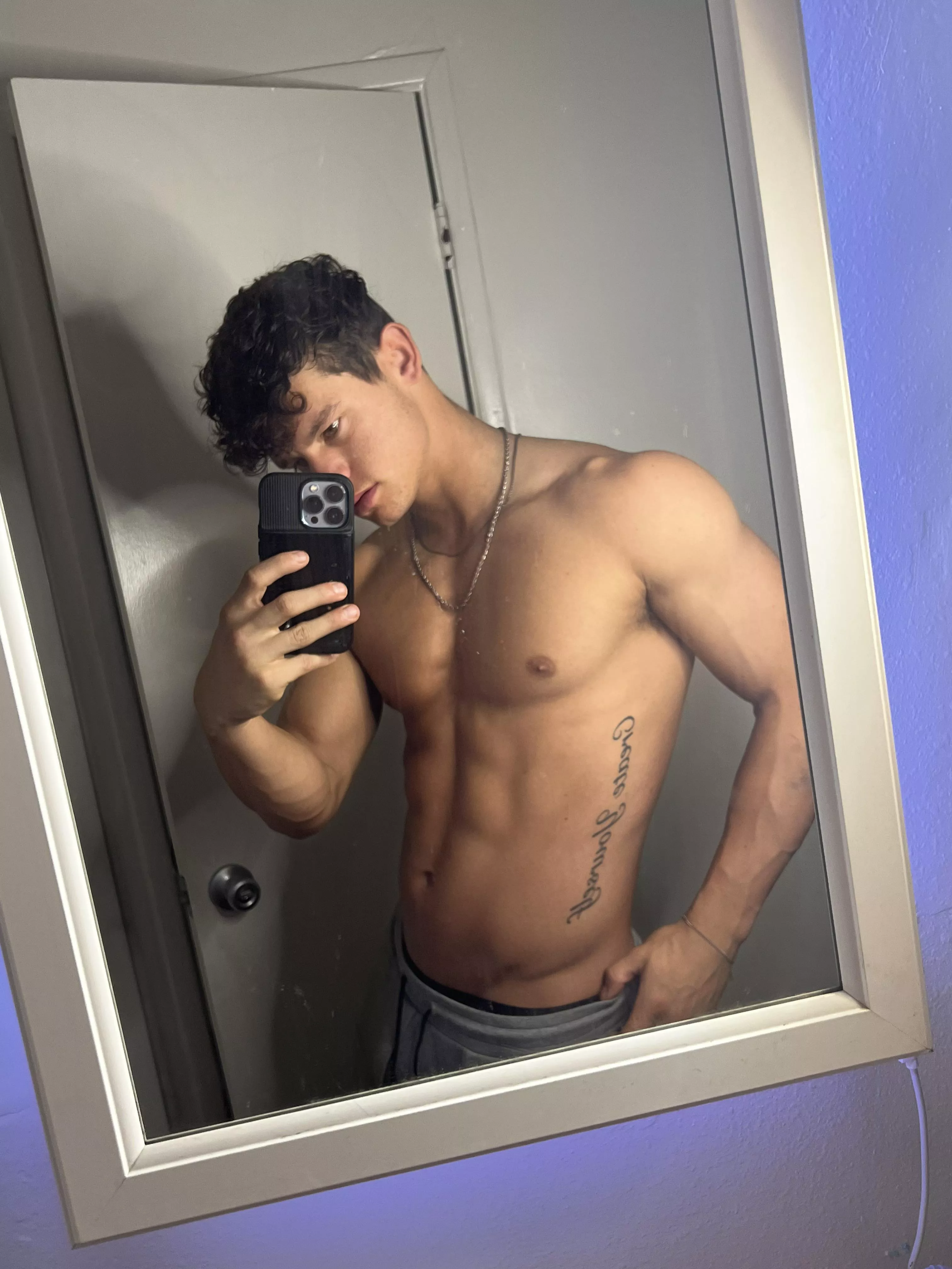 Chest lookin good Chest lookin good