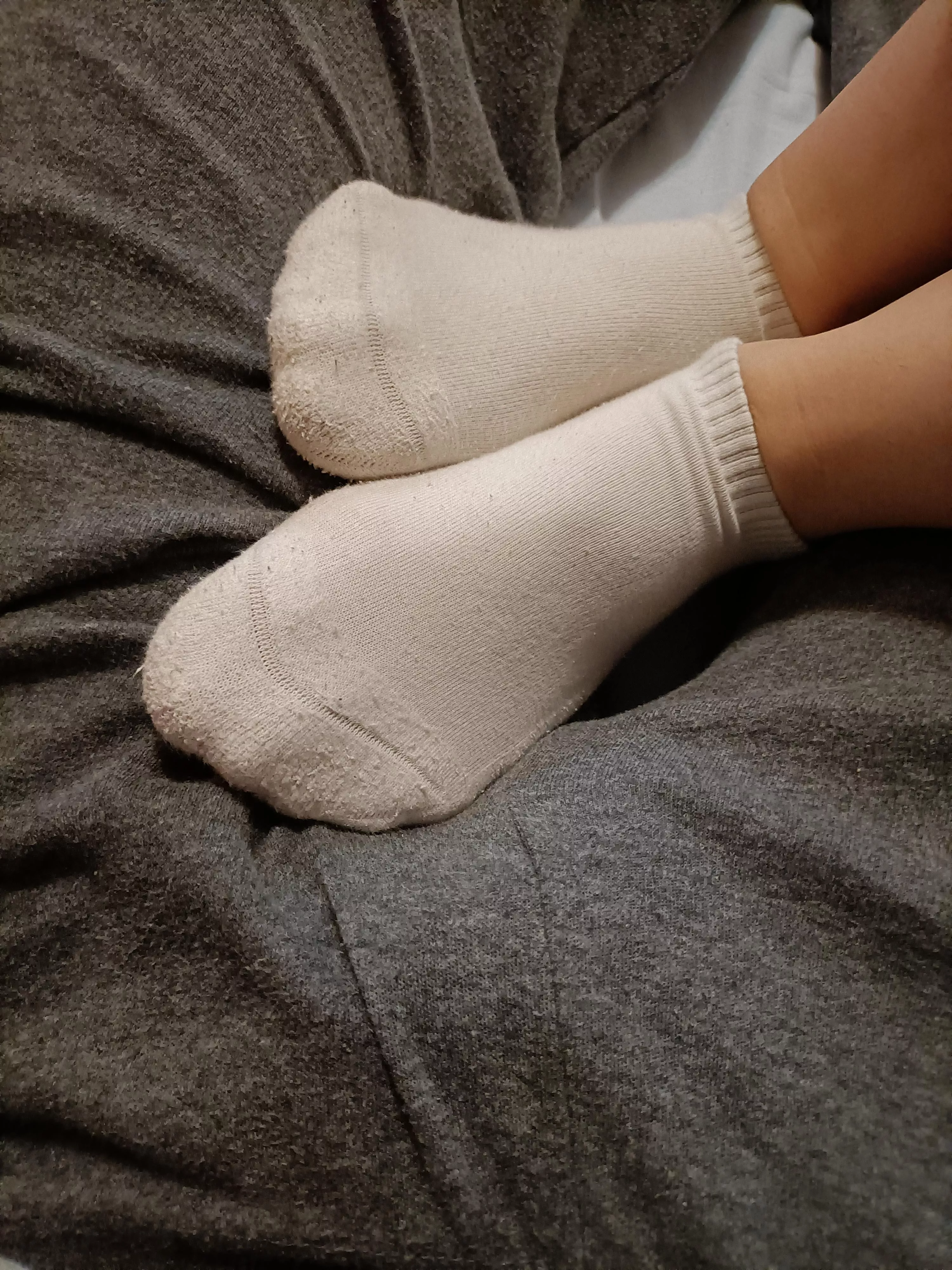 Chillin' on his 🥥