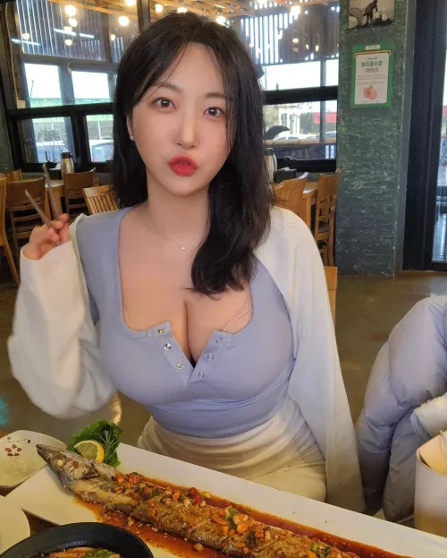 Cleavage and bra peek