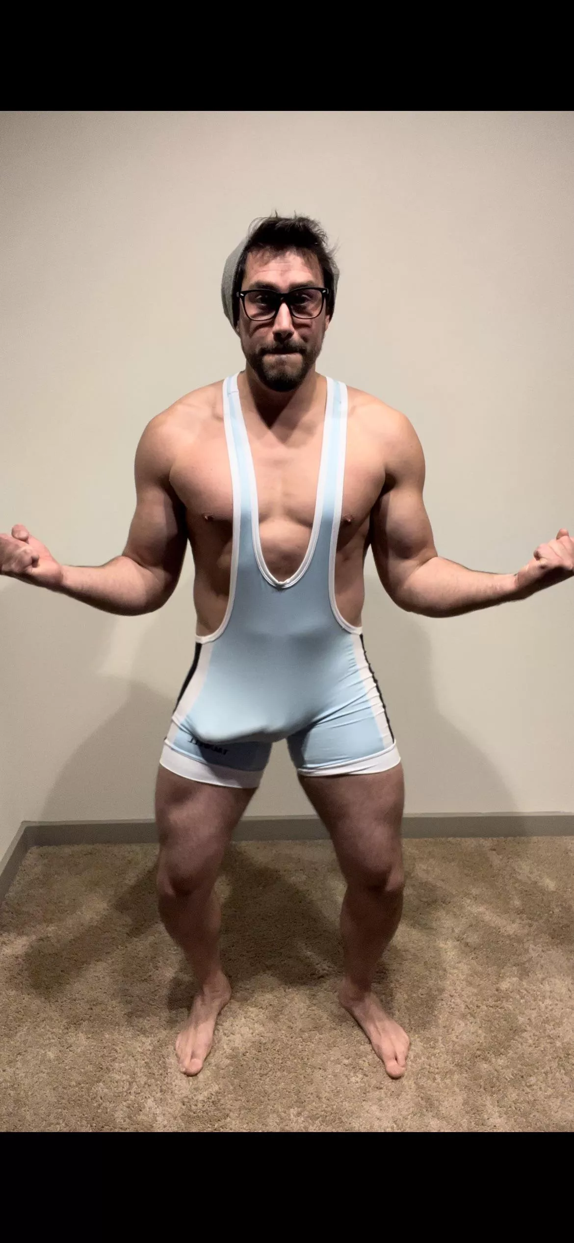 Coach is in and ready for your lessons… step up.