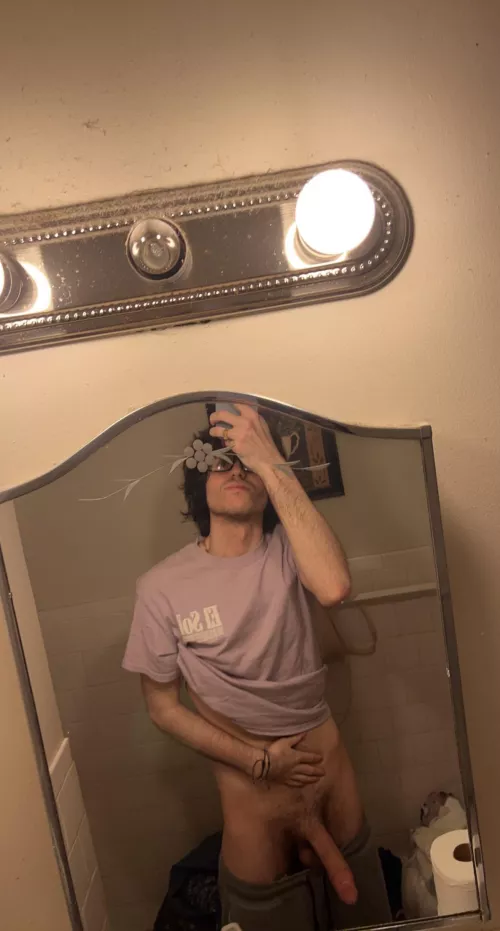 College M20/f18 looking for a 🦄 to be able to take it all