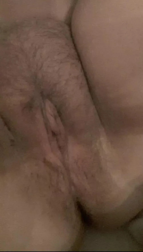 Come and fuck my hairy pussy 😈😈