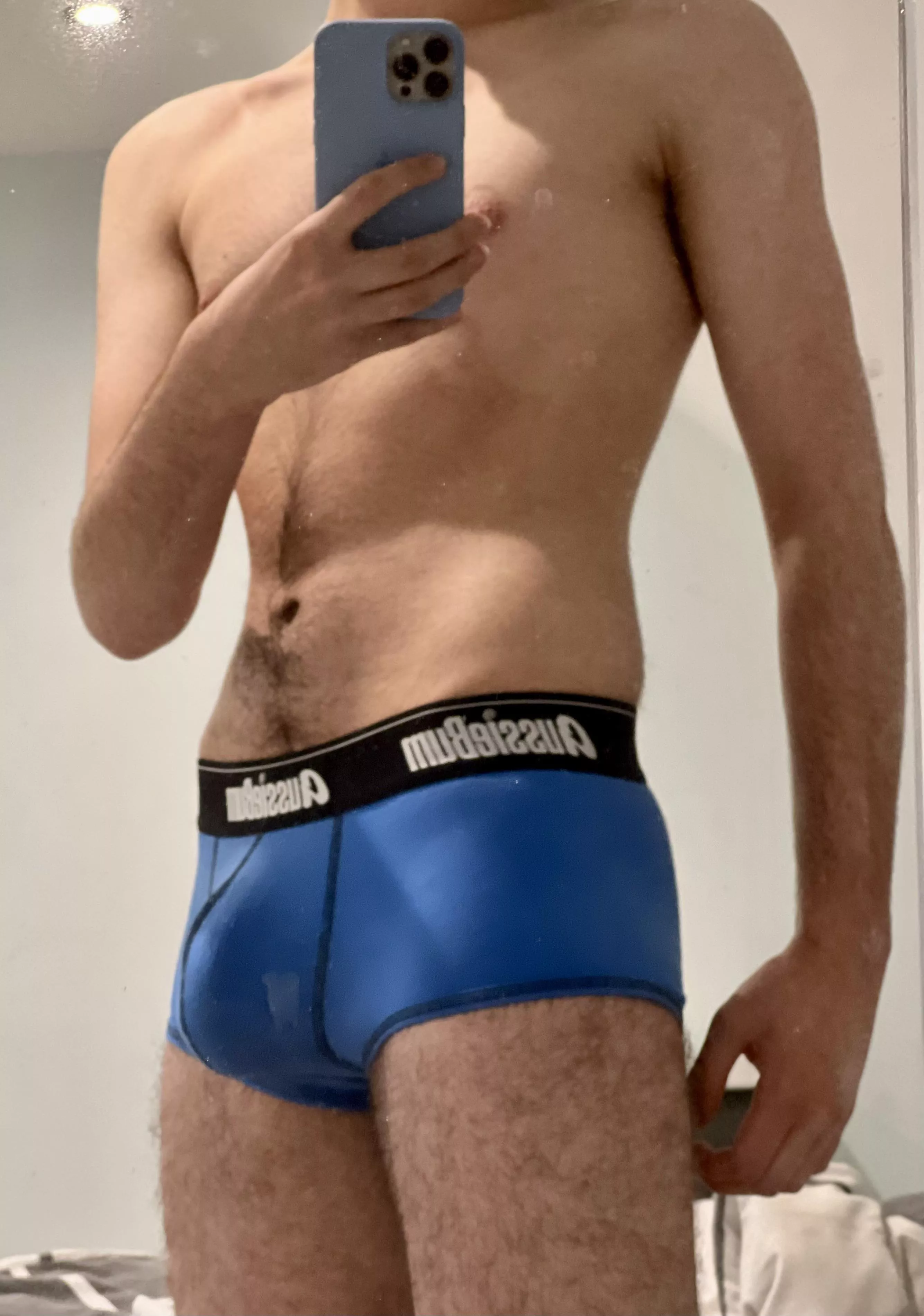 Come and grapple my bulge ;) Come and grapple my bulge ;)