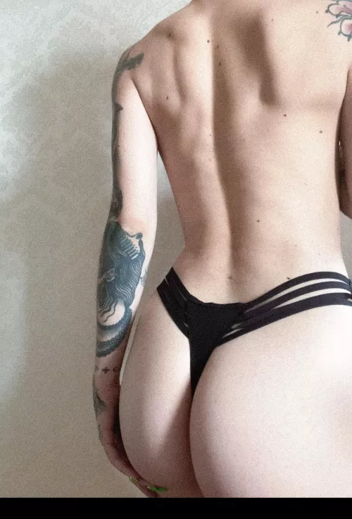 Come and join me 😏 https://onlyfans.com/evittarozanaa