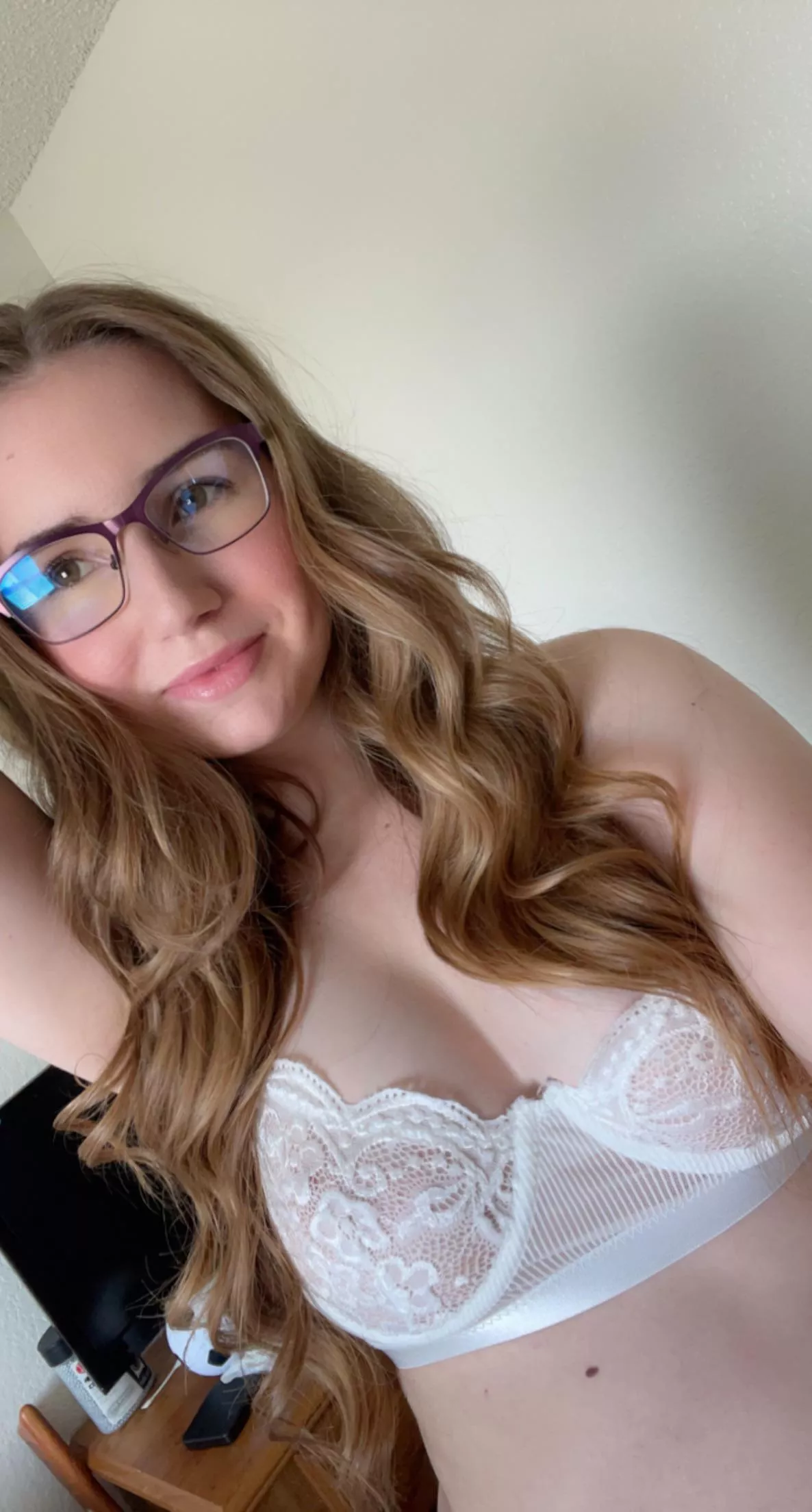 Come check me out😘