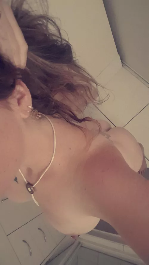 come check out my OF and sub so we can have some fun 💦💦