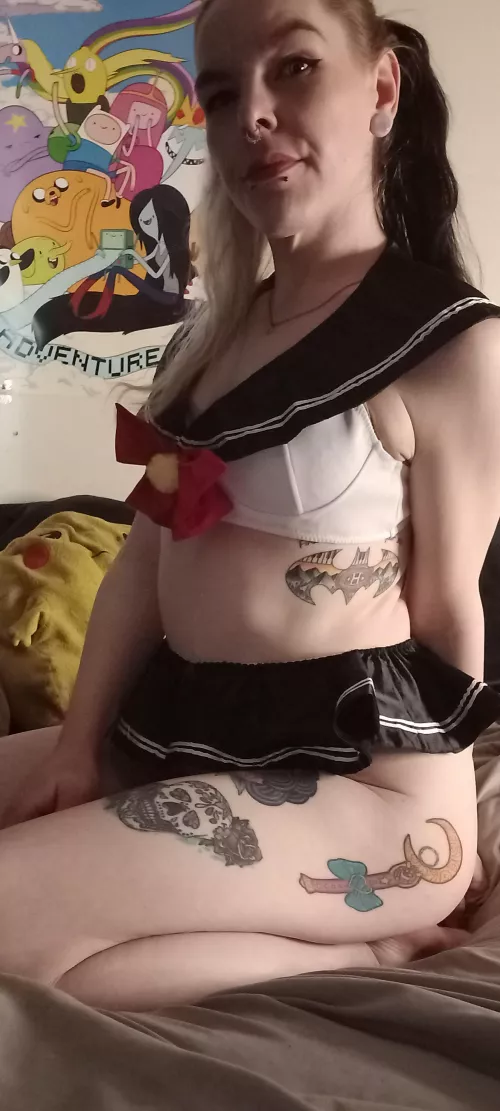 Come check out my OF page! 🌸 Get naughty with me! 💕 Custom pics/vids! 💕 Fetish friendly. Lingerie + 😈 🤤 Come join this alternative amateur / newbie! 🌸