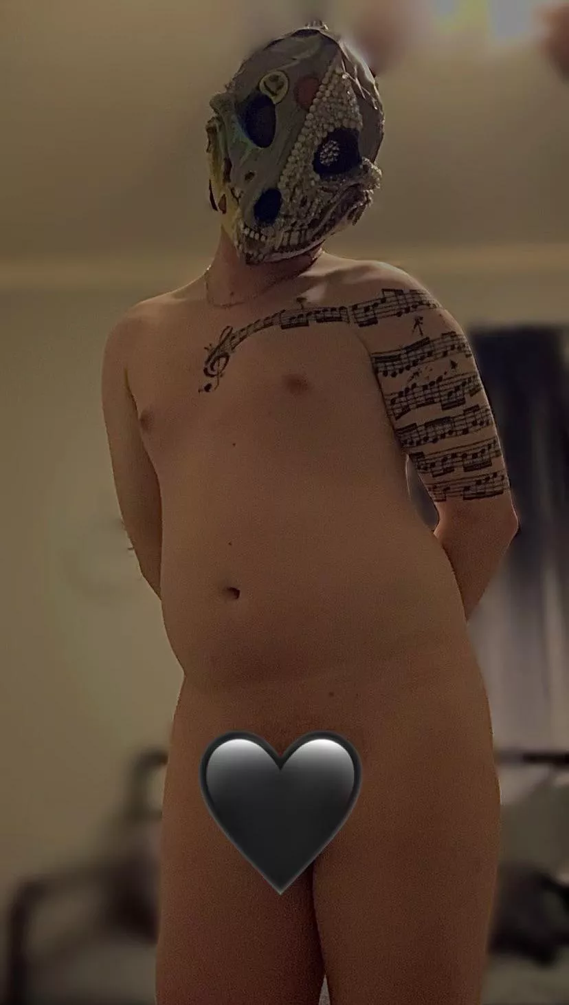 Come here pet. Let me show you a good time~