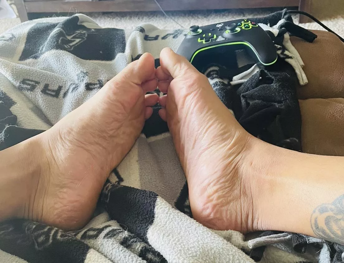 Come play warzone with me