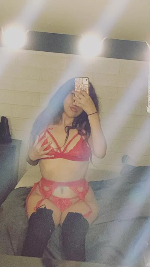 Come see me ride his face 🥵🙈 link in bio 🧚♀️