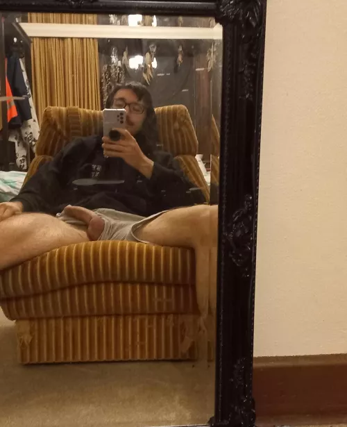 Come sit on daddy's lap