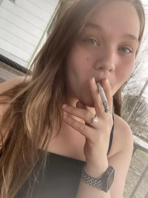 Come smoke with me on this beautiful day 💨