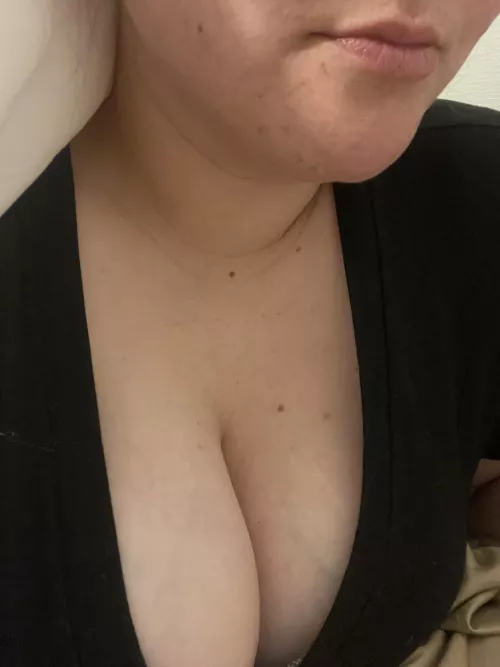 Come snuggle with me ππ₯°