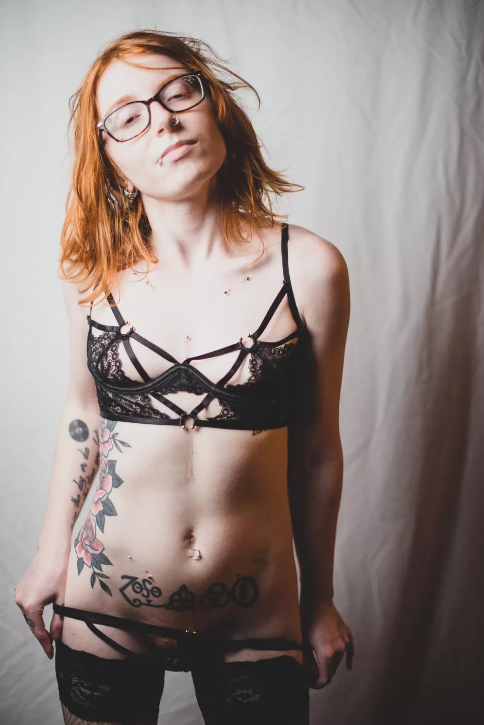 Come watch me get naked.