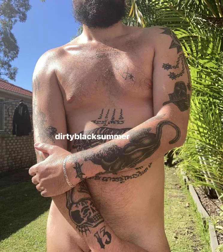 Copping some sun on a Sunday. Copping some sun on a Sunday.