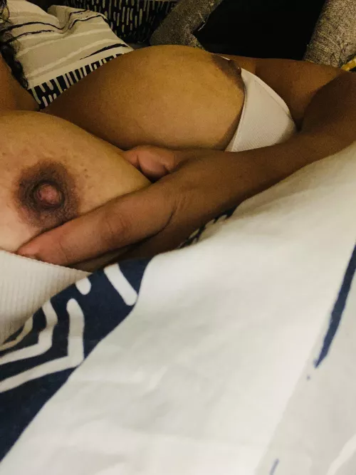 COVID isolation sucks - I miss womyn 🖤