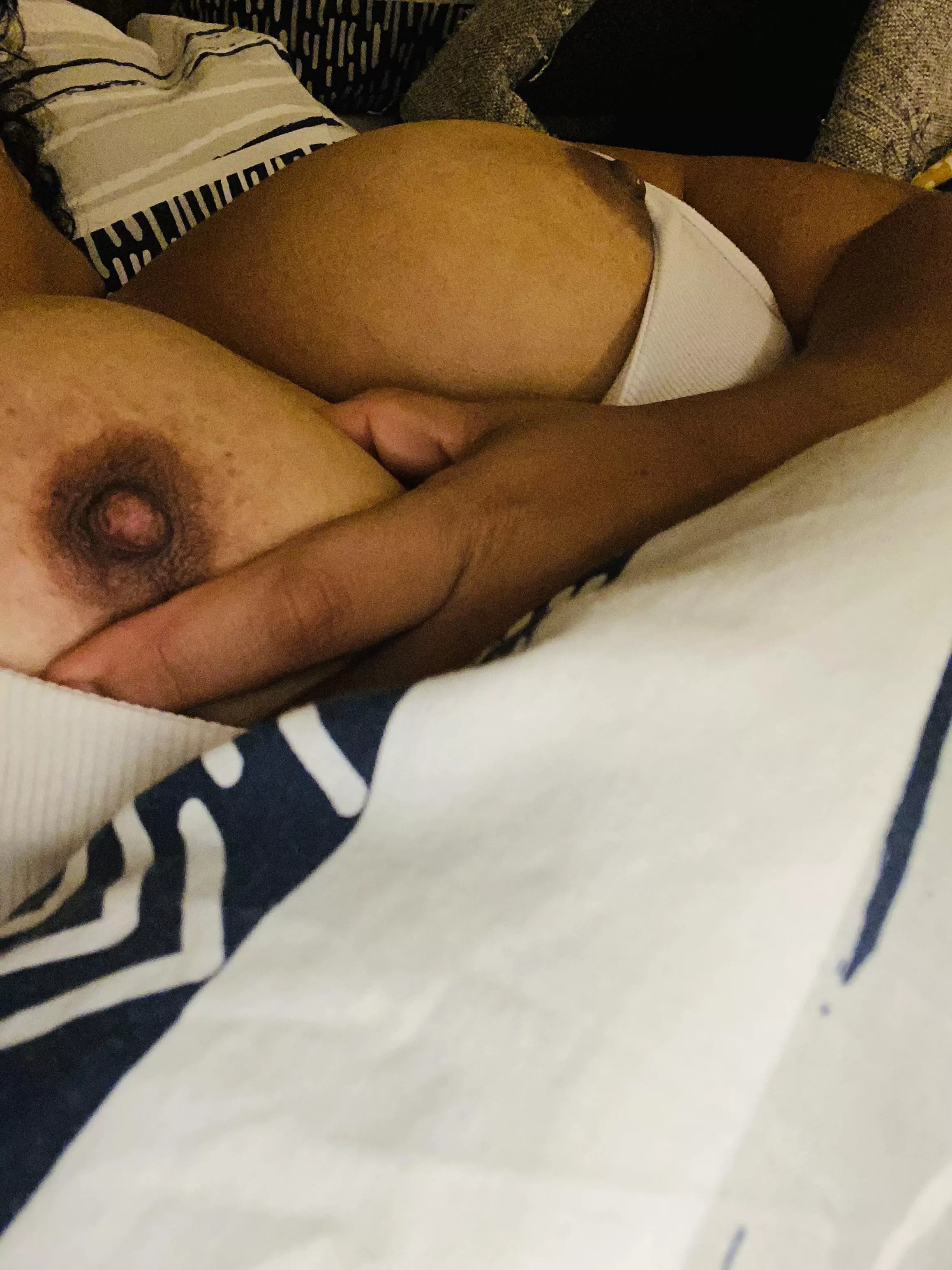 COVID isolation sucks - I miss womyn 🖤