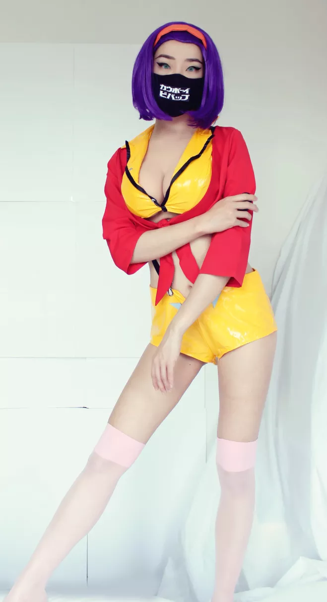 Cowboy Bebop Faye Cosplay by celinechats