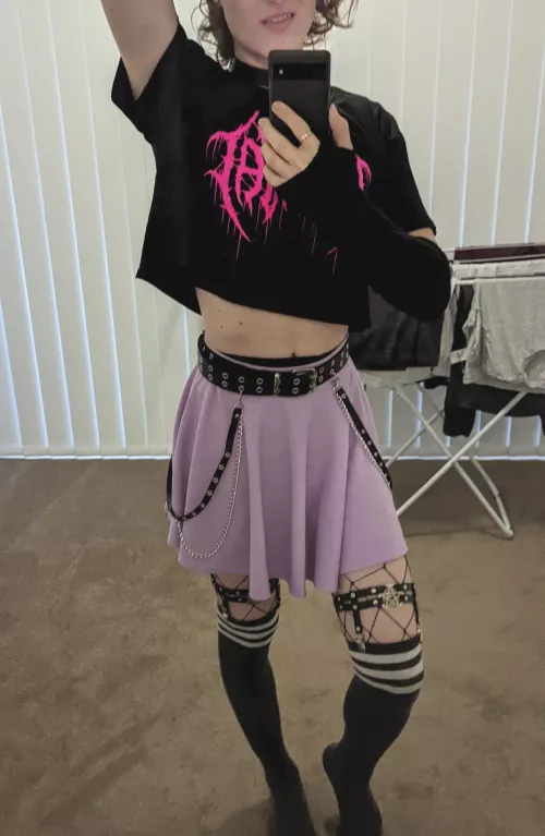 Crop tops are awesome 🥰