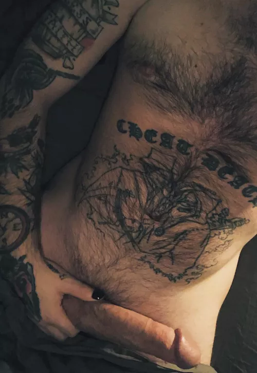 Cum all over my big hard cock 😏