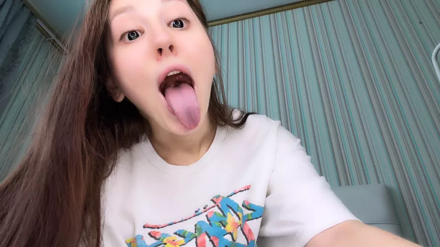 Cum slide right in 🥵