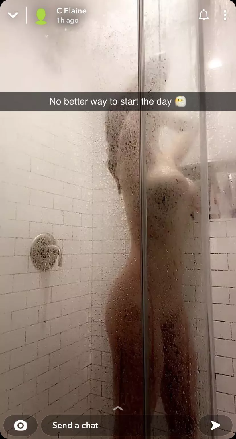 Cum start your morning with me 👻 c_elaine828