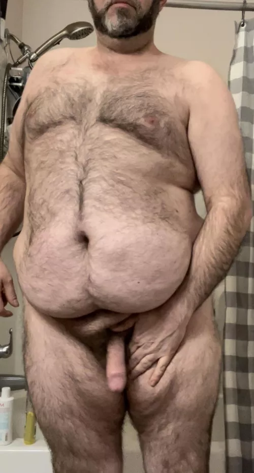 Dad Bod 45 255 5’11” (M)