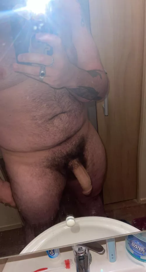 Dad bod and big legs