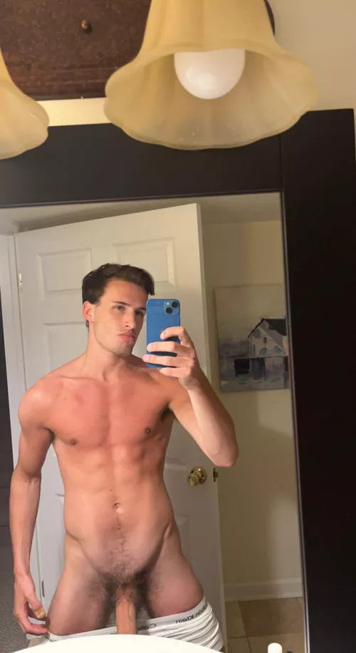 Damn my underwear’s slipping off.