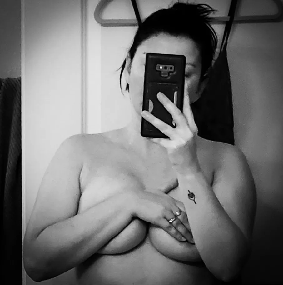 Debating on whether or not I should show more (38)