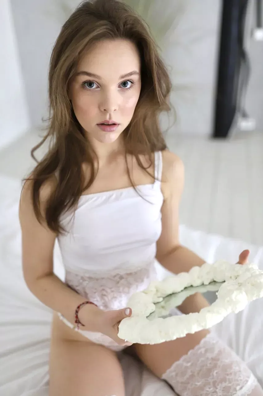 decided to give reddit another shot...do you like my boobs? | My link down below