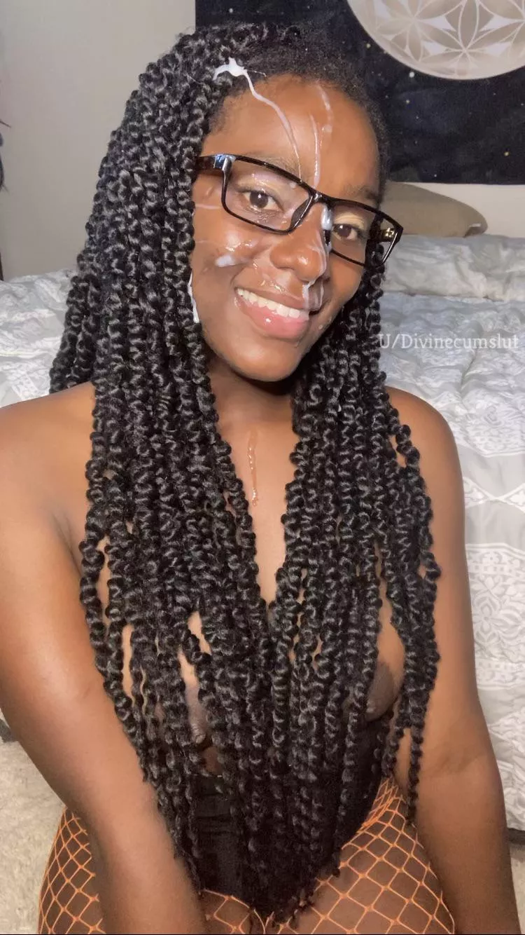 Divine cum slut Divine cum slut