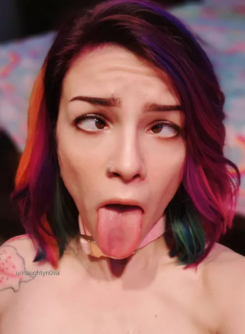 Do good girls get treats? 🐾