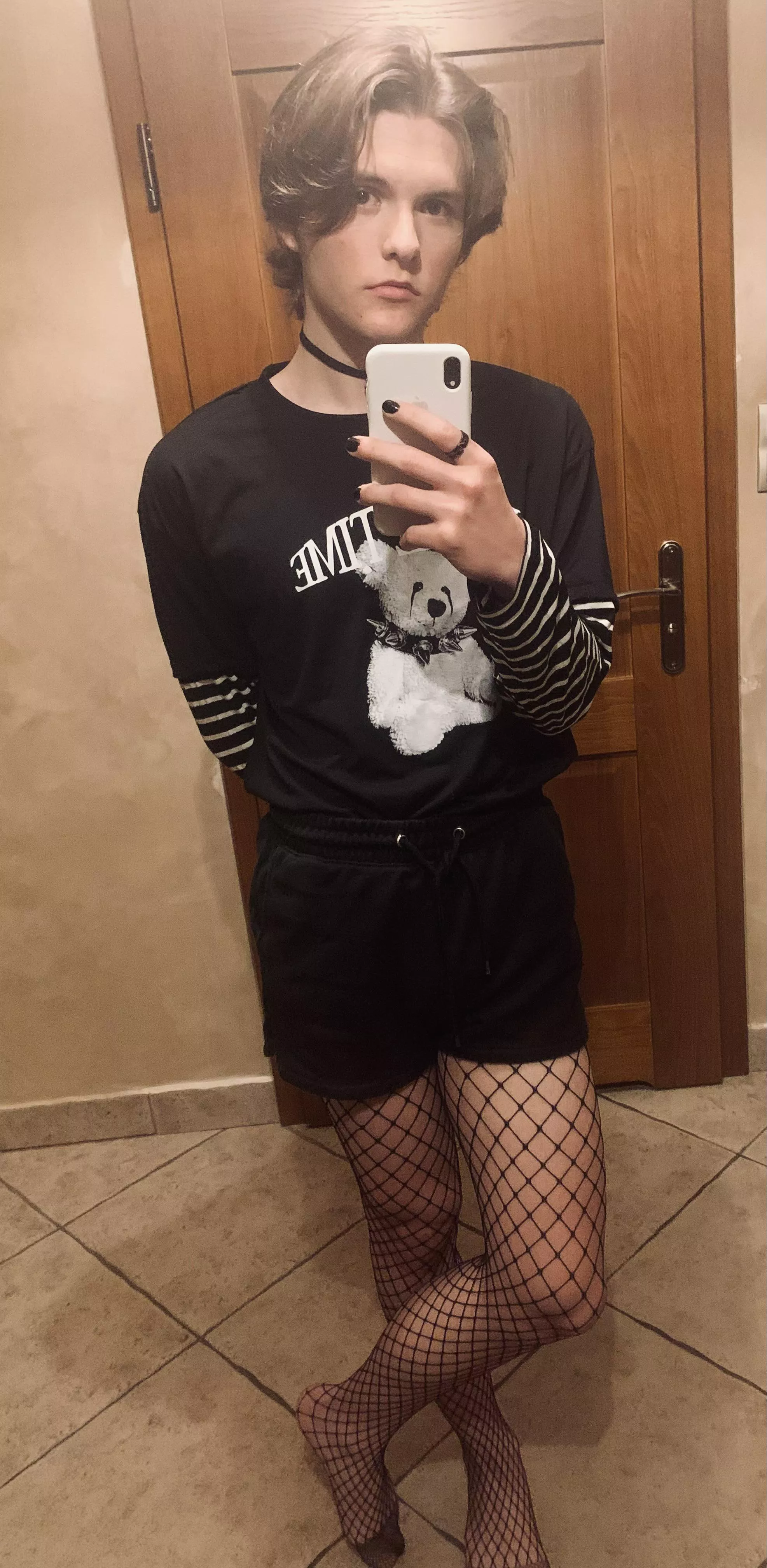 Do i look even slightly cute?🥺