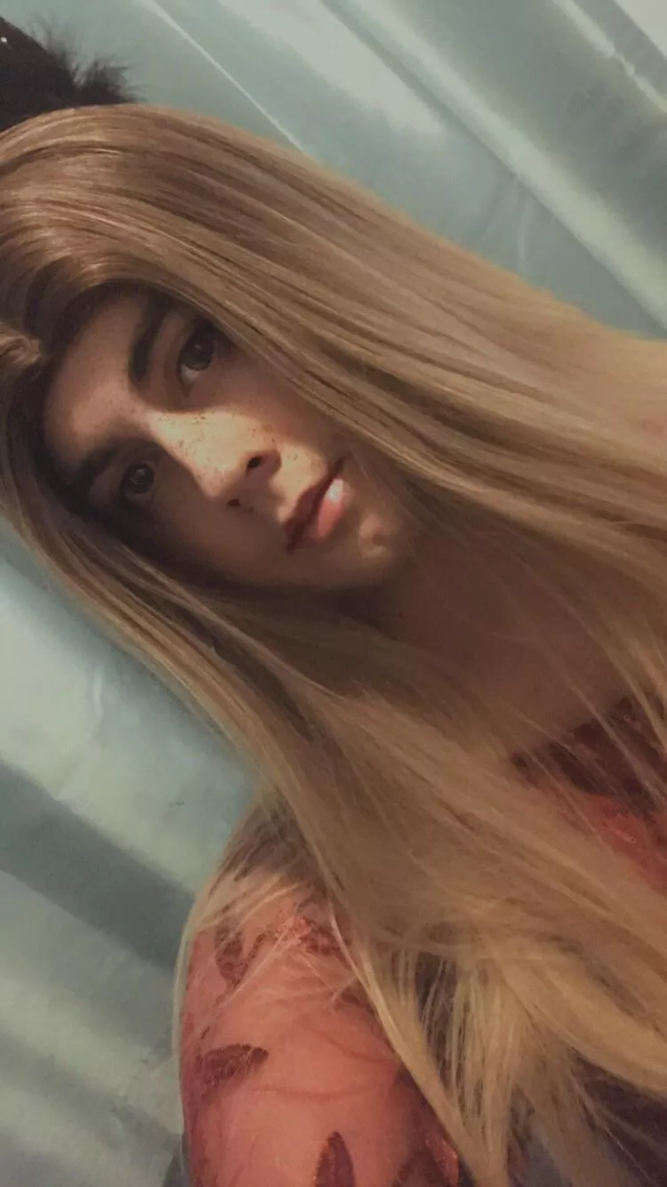 Do I make a good blonde 😅