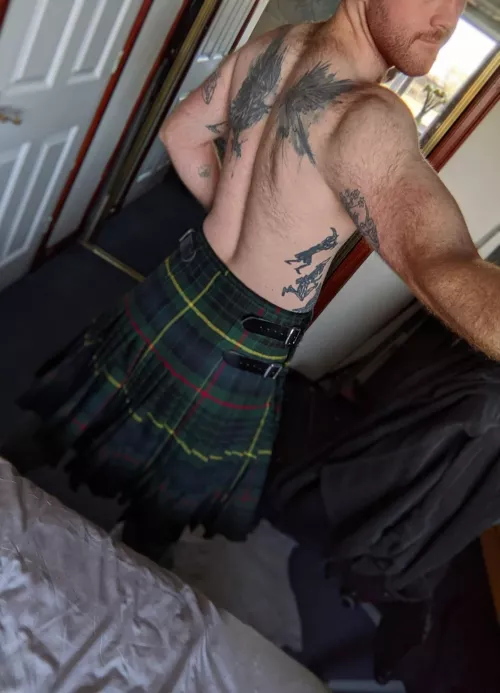 Do people like gingers in kilts?